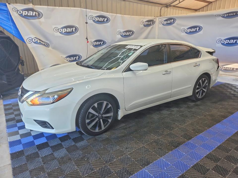 2017 NISSAN ALTIMA 2.5 SR - 1