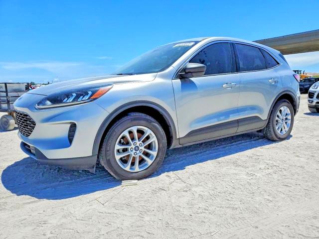 2022 FORD ESCAPE SE - 1