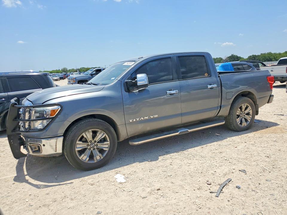 2018 NISSAN TITAN SL - 1