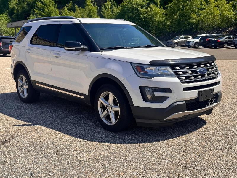2016 FORD EXPLORER XLT - 1