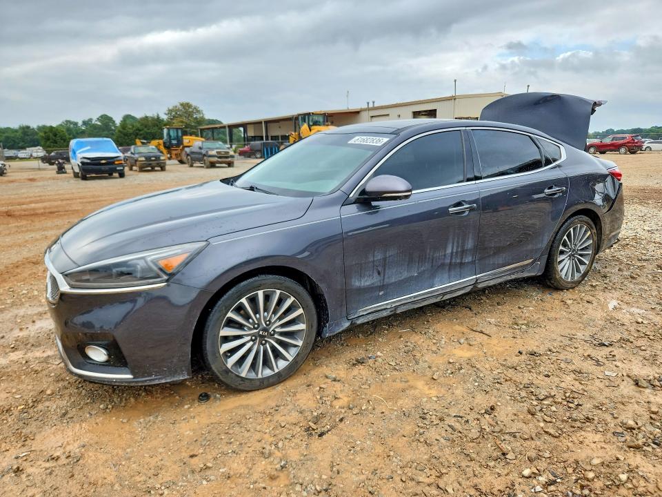 2017 KIA CADENZA PREMIUM - 1
