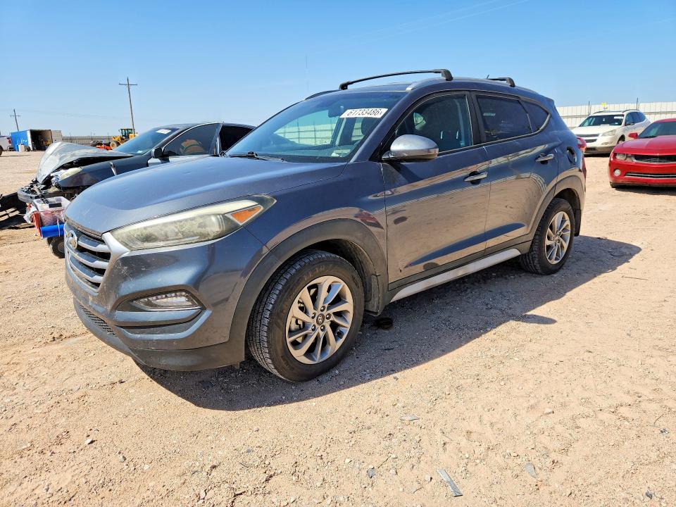 2017 HYUNDAI TUCSON SE - 1
