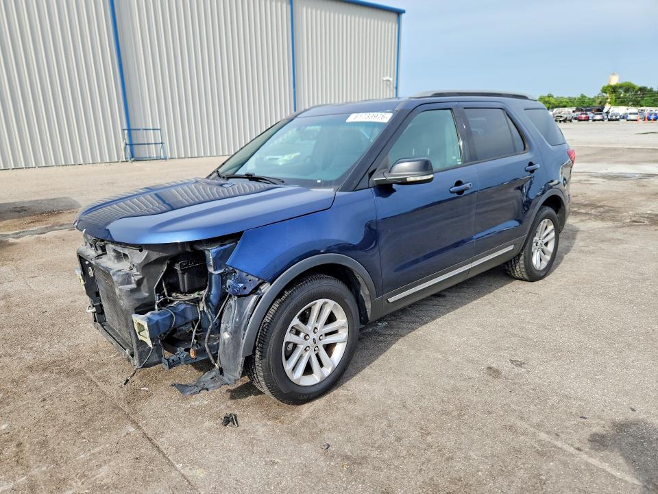 2017 FORD EXPLORER XLT - 1