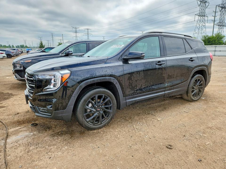 2024 GMC TERRAIN SLT - 1