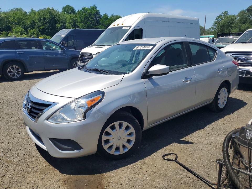 2019 NISSAN VERSA SV - 1