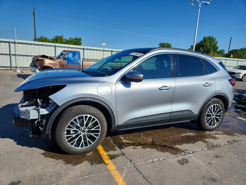 2023 FORD ESCAPE - 1