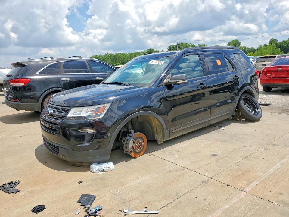 2018 FORD EXPLORER XLT - 1