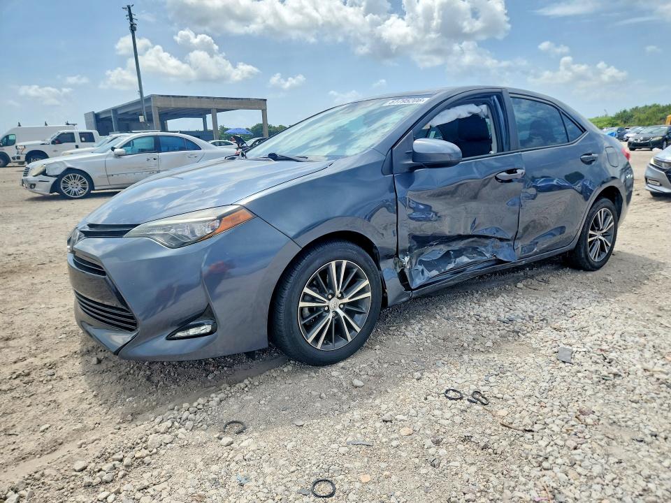 2017 TOYOTA COROLLA LE - 1