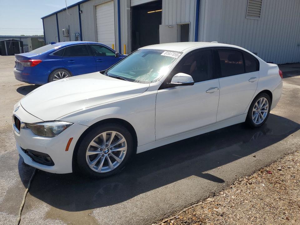 2017 BMW 320 I - 1