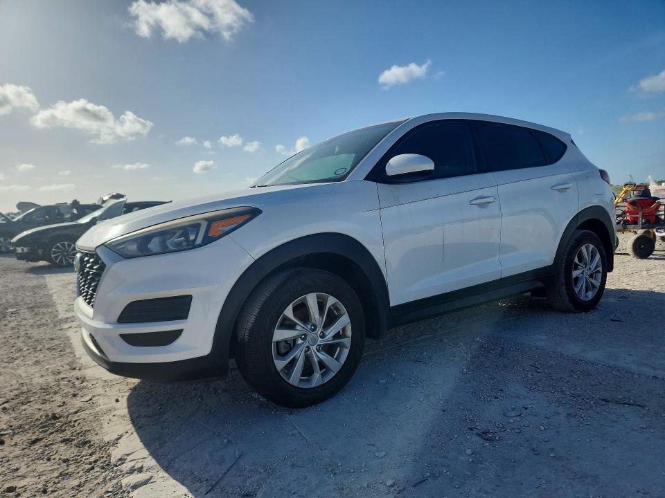 2020 HYUNDAI TUCSON SE - 1