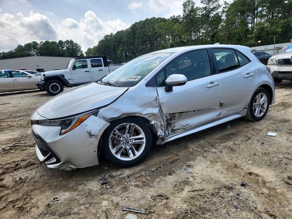 2019 TOYOTA COROLLA HATCHBACK SE - 1