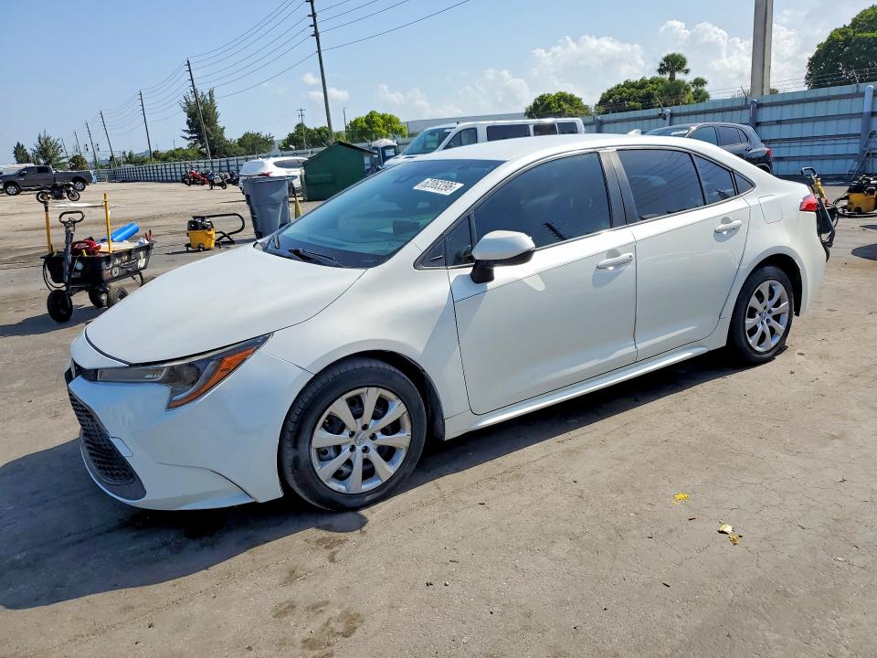 2020 TOYOTA COROLLA LE - 1