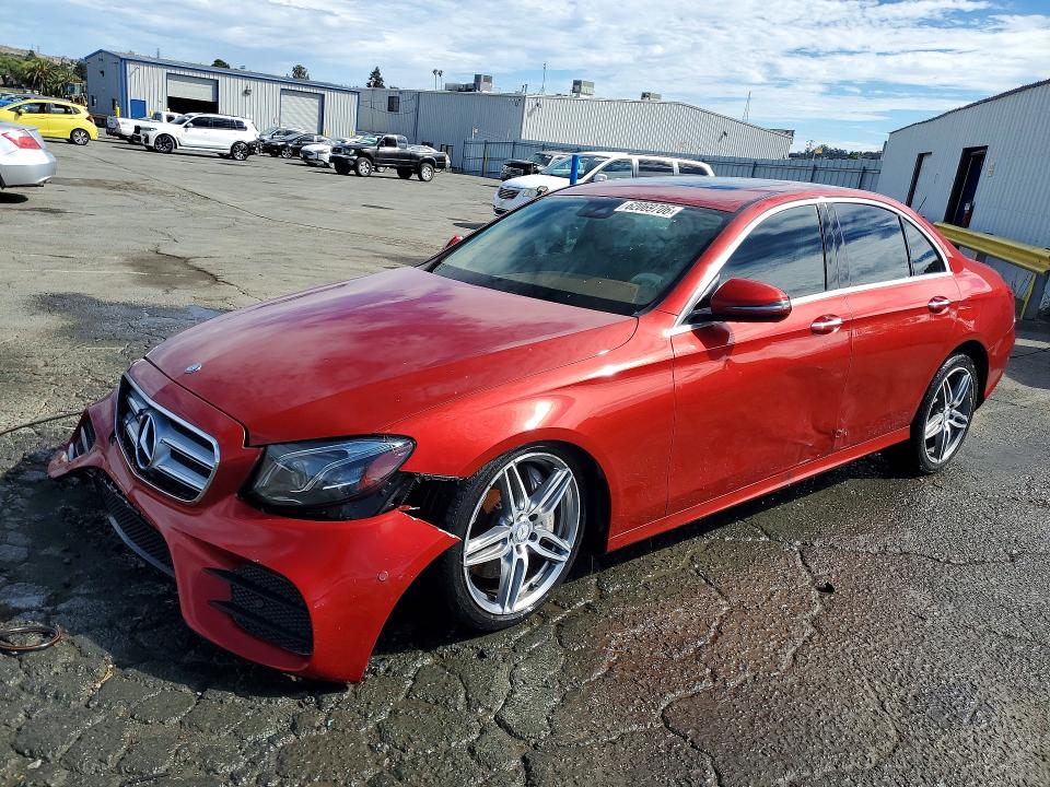 2017 MERCEDES-BENZ E 300 - 1