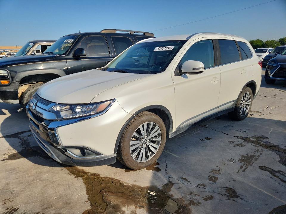 2019 MITSUBISHI OUTLANDER SE - 1