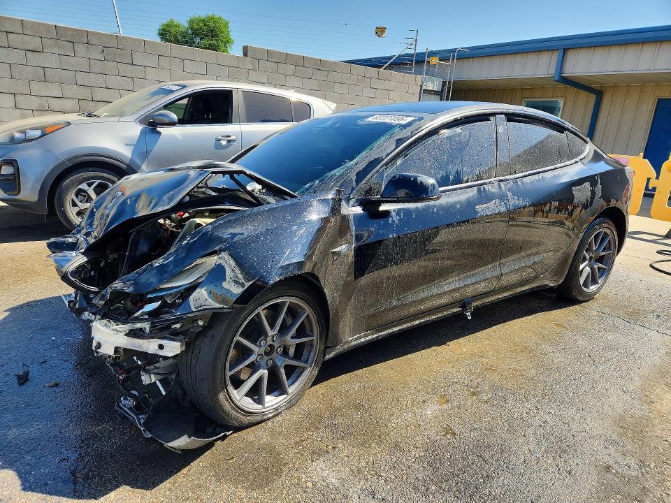 2022 TESLA MODEL 3 - 1