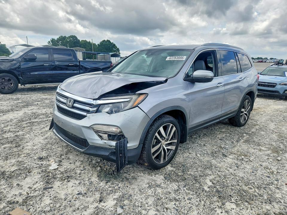 2018 HONDA PILOT TOURING - 1