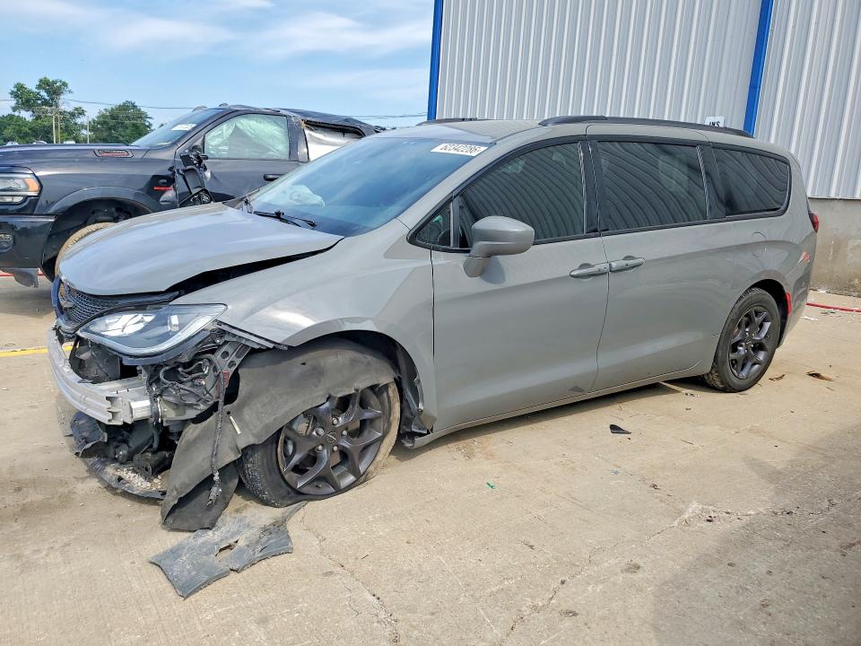 2020 CHRYSLER PACIFICA TOURING L PLUS - 1