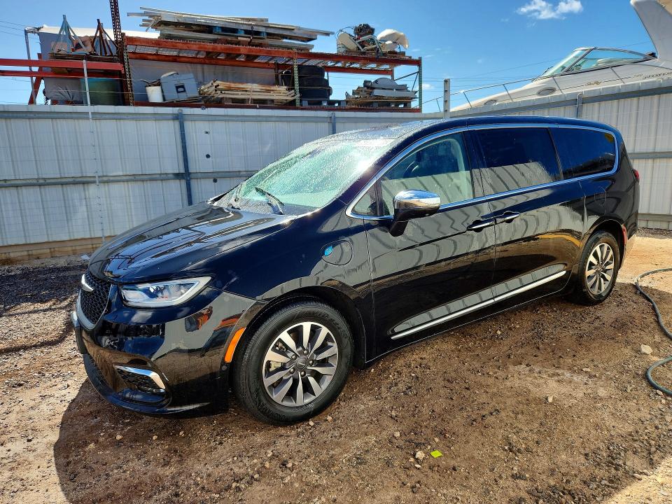 2022 CHRYSLER PACIFICA HYBRID LIMITED - 1