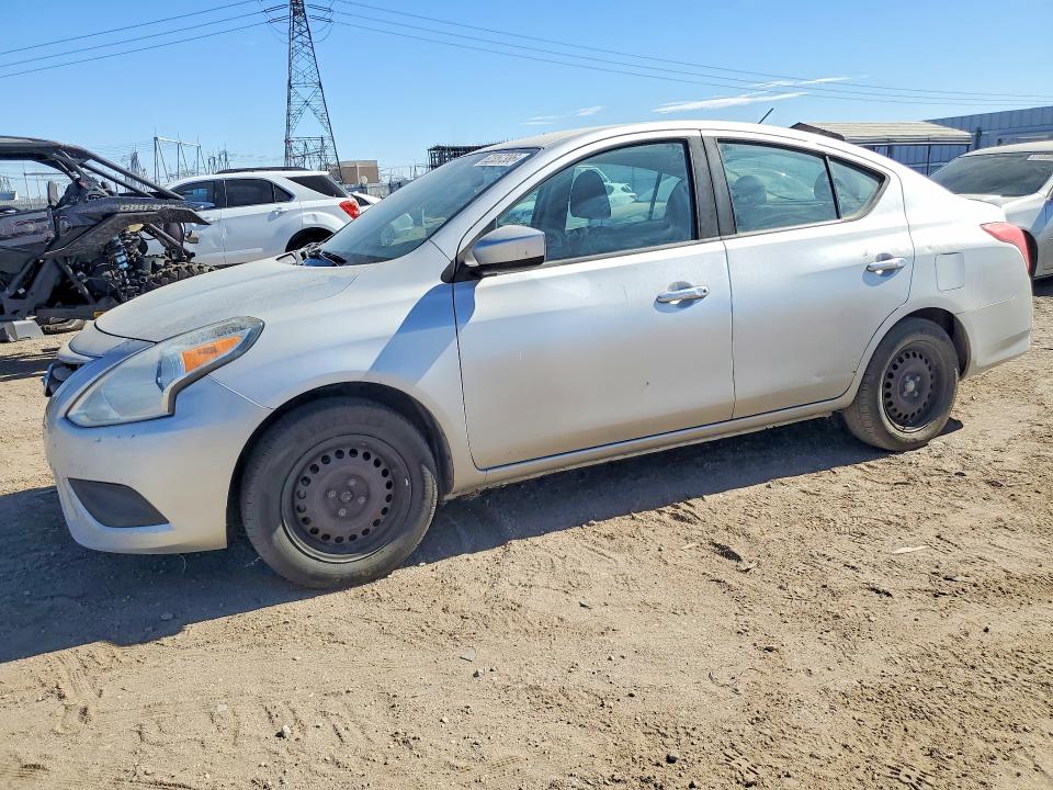 2017 NISSAN VERSA 1.6 SV - 1
