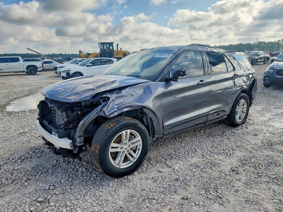 2022 FORD EXPLORER XLT - 1