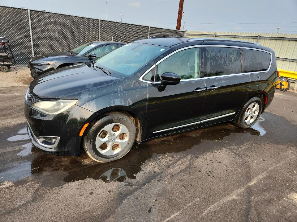 2017 CHRYSLER PACIFICA TOURING L PLUS - 1
