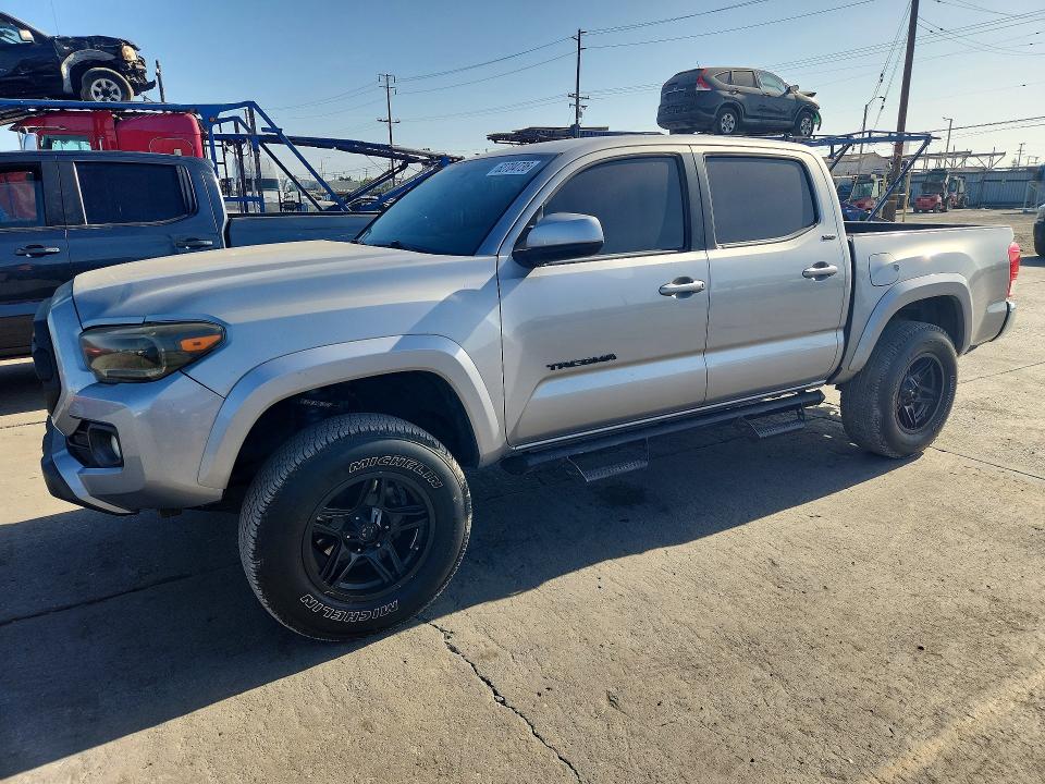 2017 TOYOTA TACOMA SR5 V6 - 1