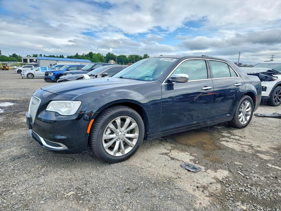2017 CHRYSLER 300 LIMITED - 1