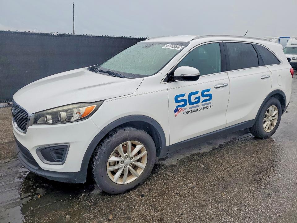 2017 KIA SORENTO LX - 1