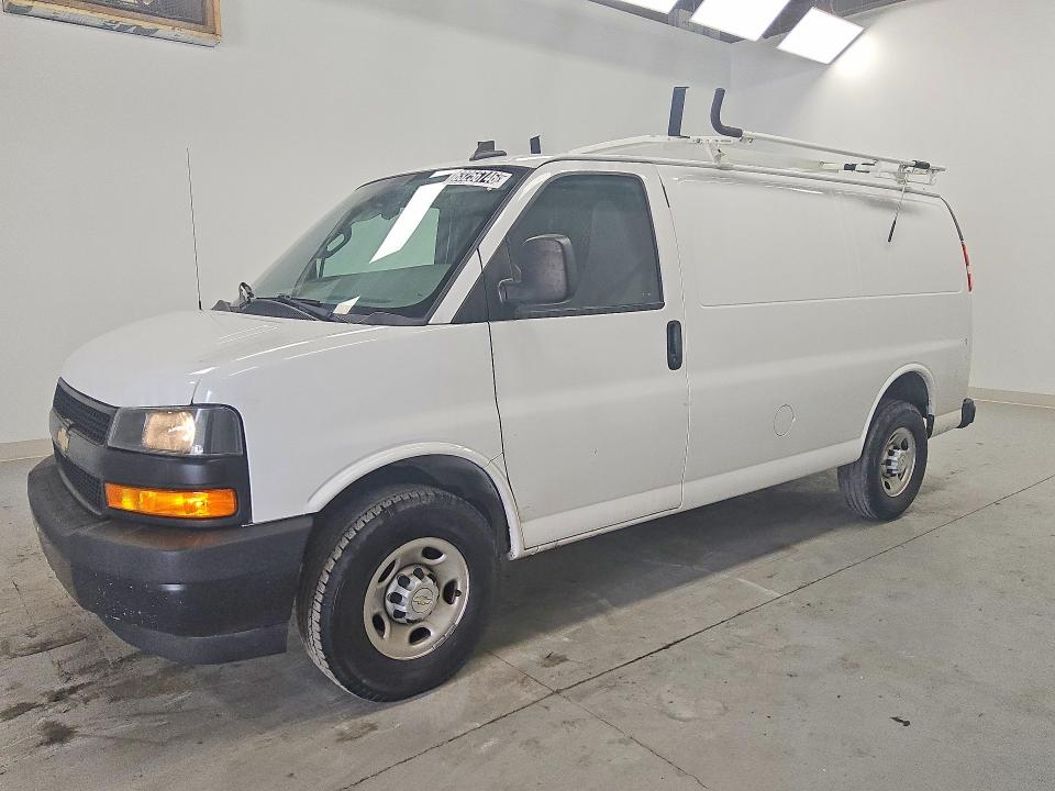 2022 CHEVROLET EXPRESS G2500 - 1