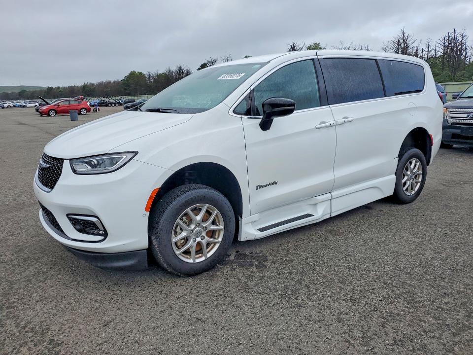 2025 CHRYSLER PACIFICA SELECT - 1