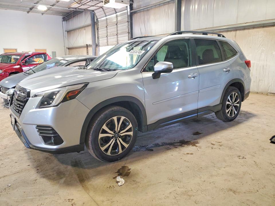 2022 SUBARU FORESTER LIMITED - 1