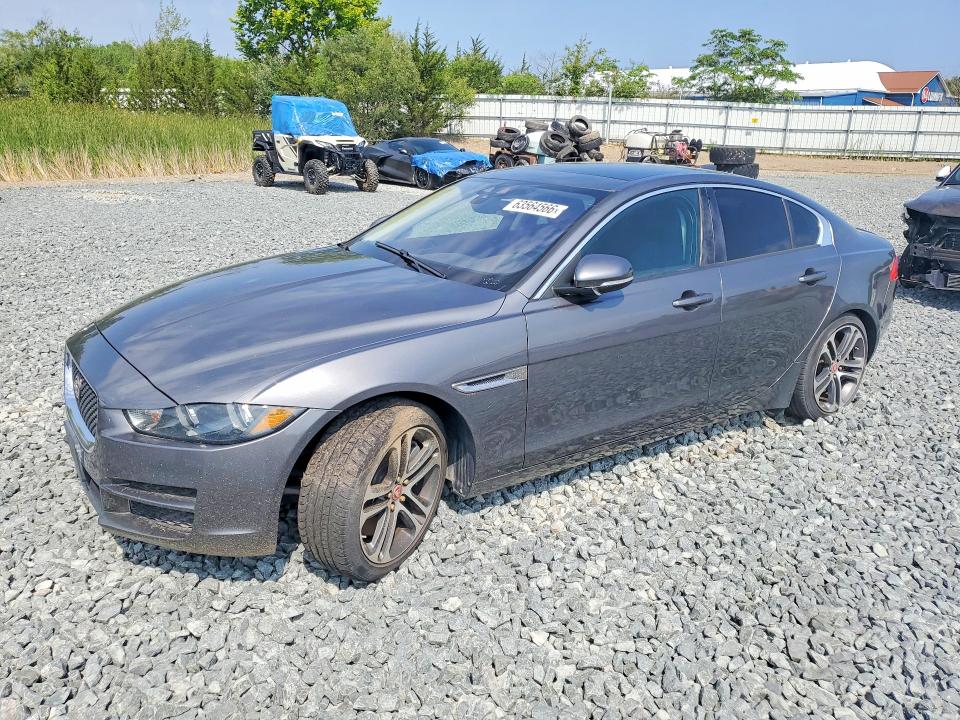2017 JAGUAR XE PREMIUM - 1