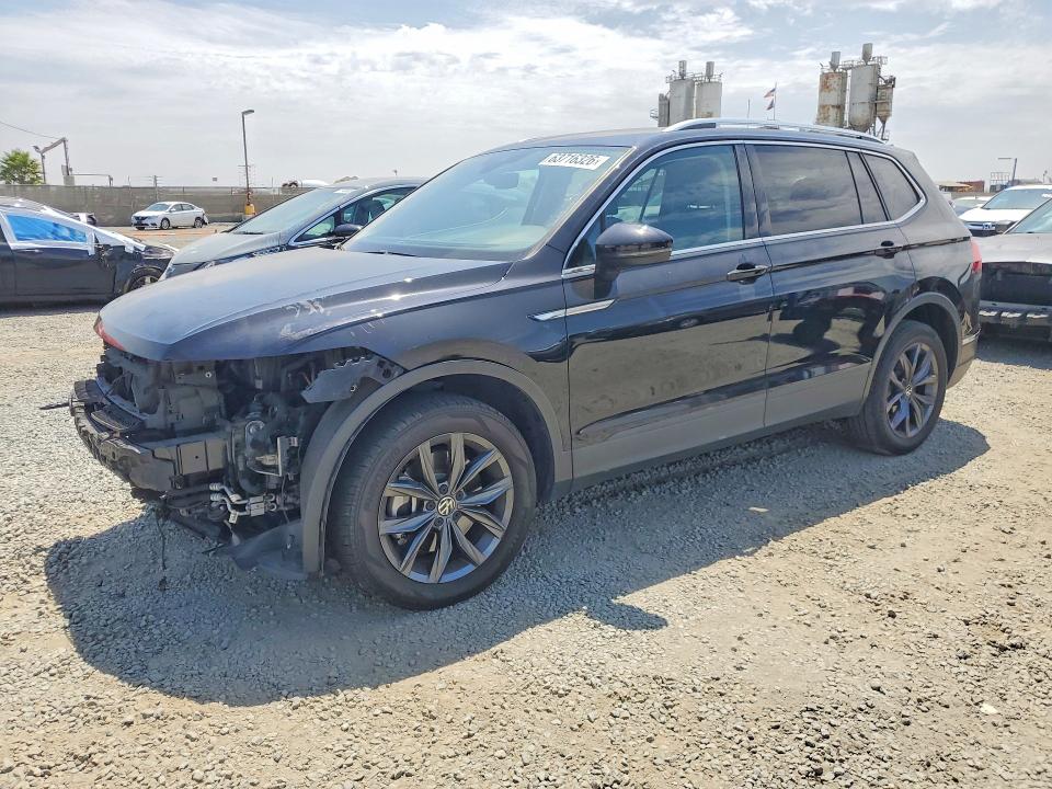 2022 VOLKSWAGEN TIGUAN SE - 1