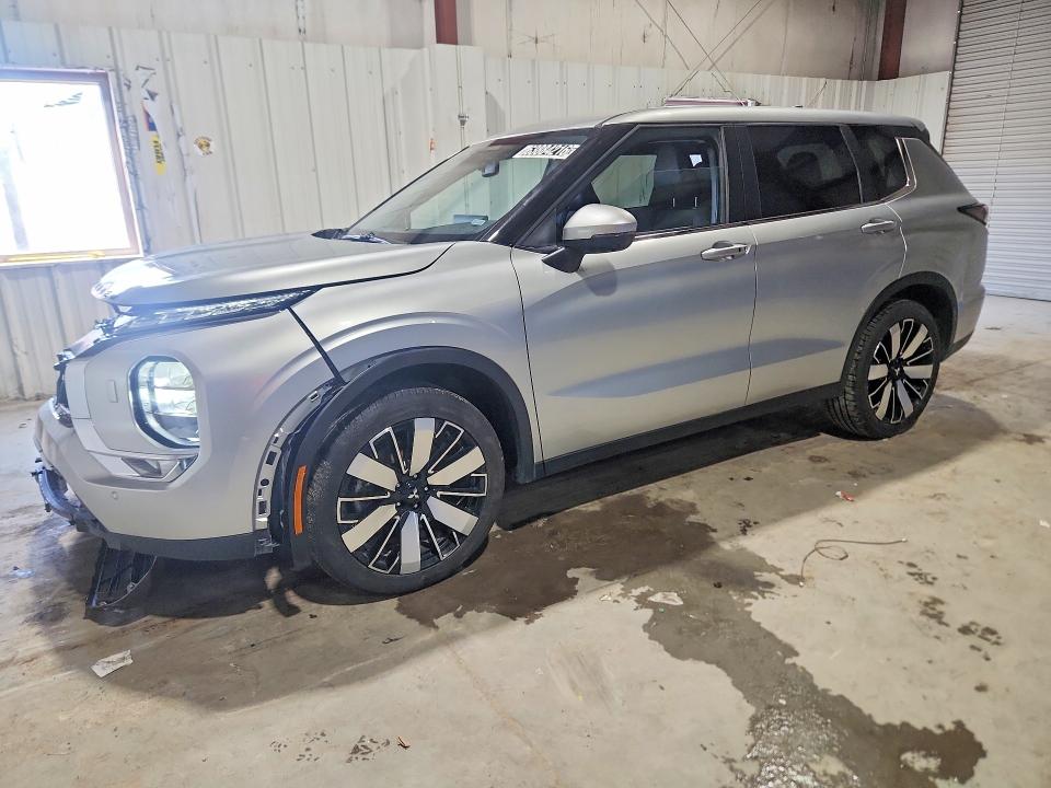 2025 MITSUBISHI OUTLANDER SE - 1