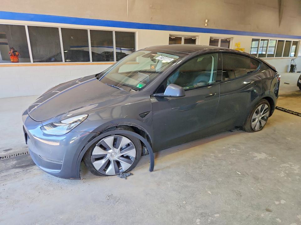 2022 TESLA MODEL Y - 1