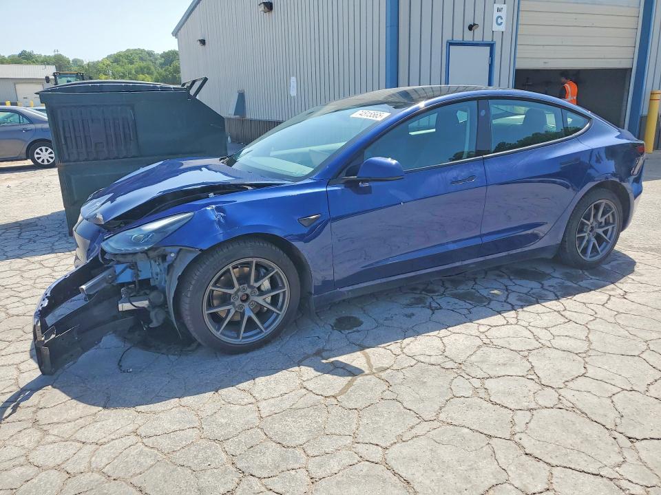 2023 TESLA MODEL 3 - 1