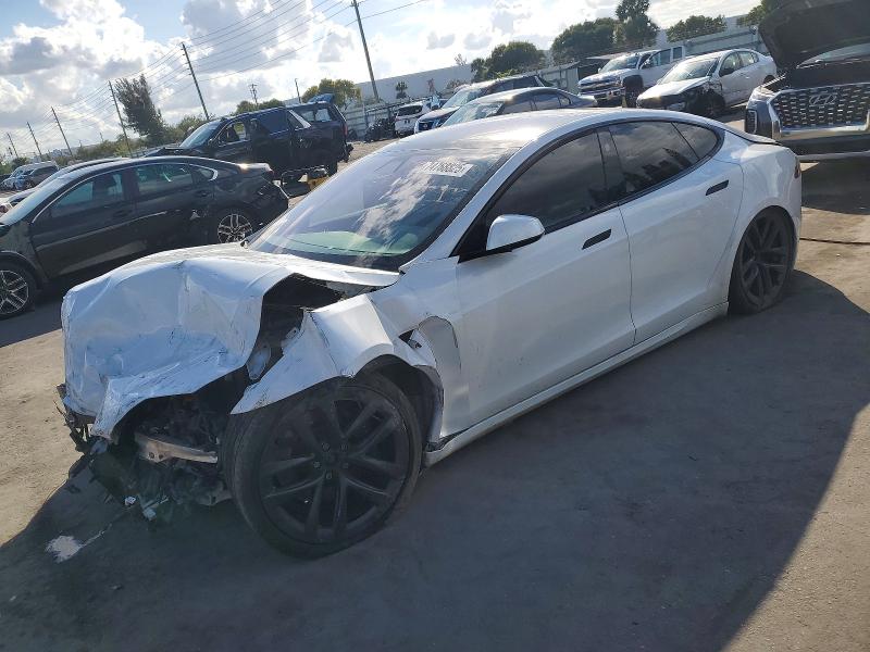 2021 TESLA MODEL S - 1