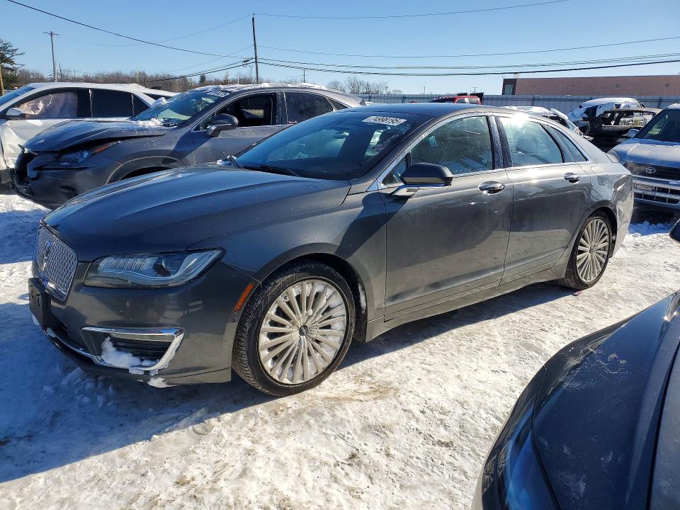 2017 LINCOLN MKZ RESERVE - 1