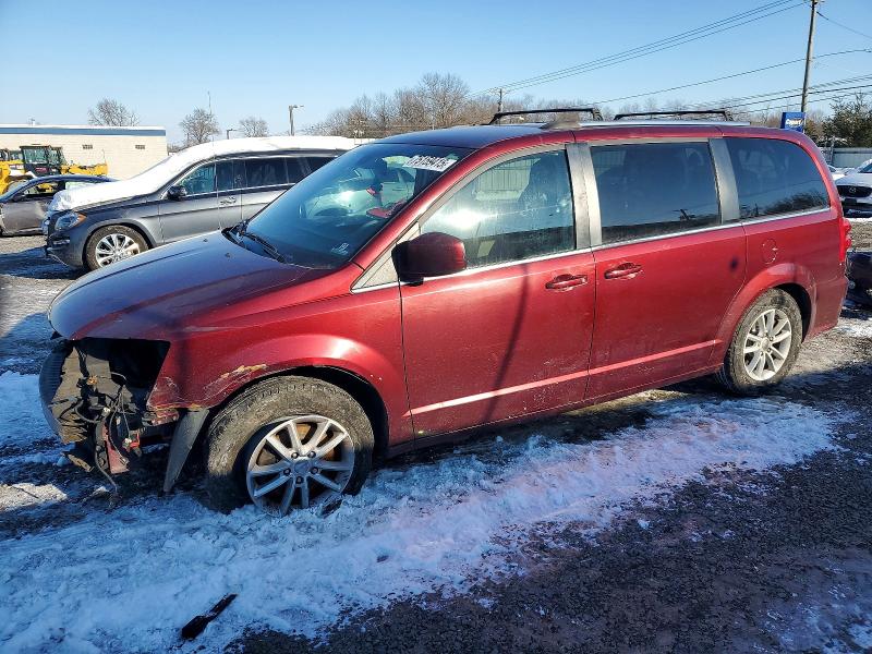 2019 DODGE GRAND CARAVAN SXT - 1