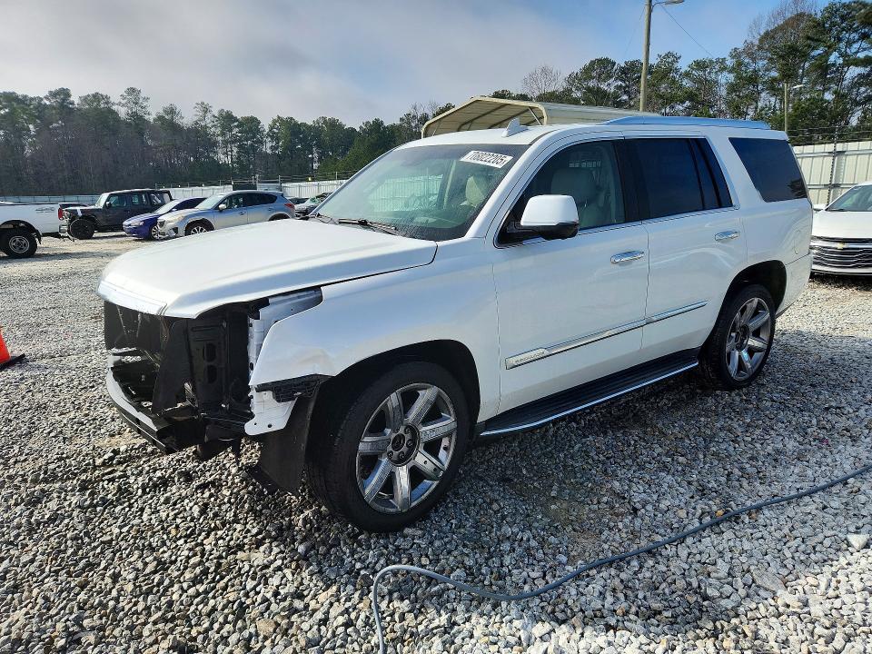 2017 CADILLAC ESCALADE LUXURY - 1