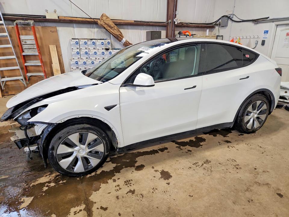 2023 TESLA MODEL Y - 1