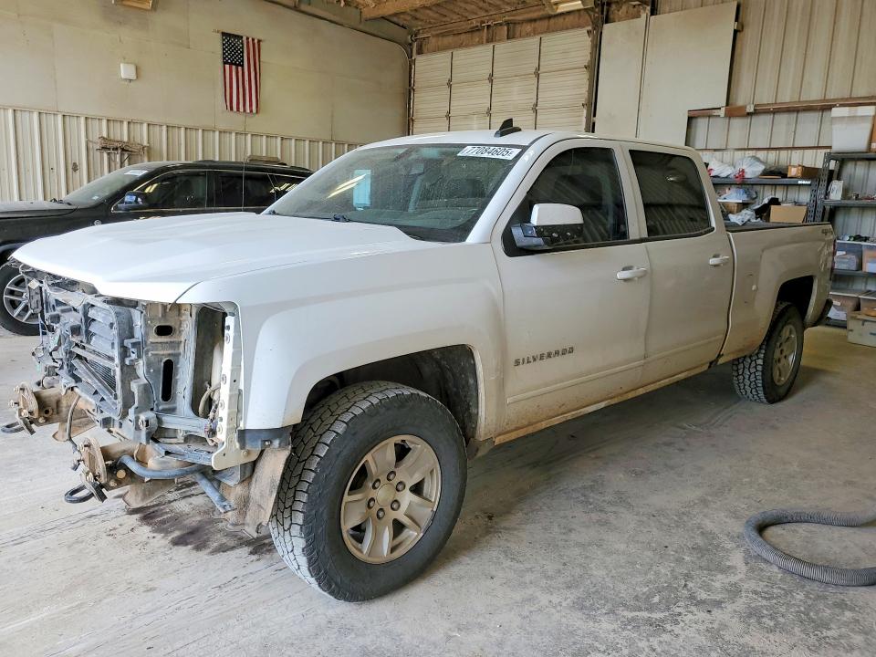 2017 CHEVROLET SILVERADO K1500 LT - 1