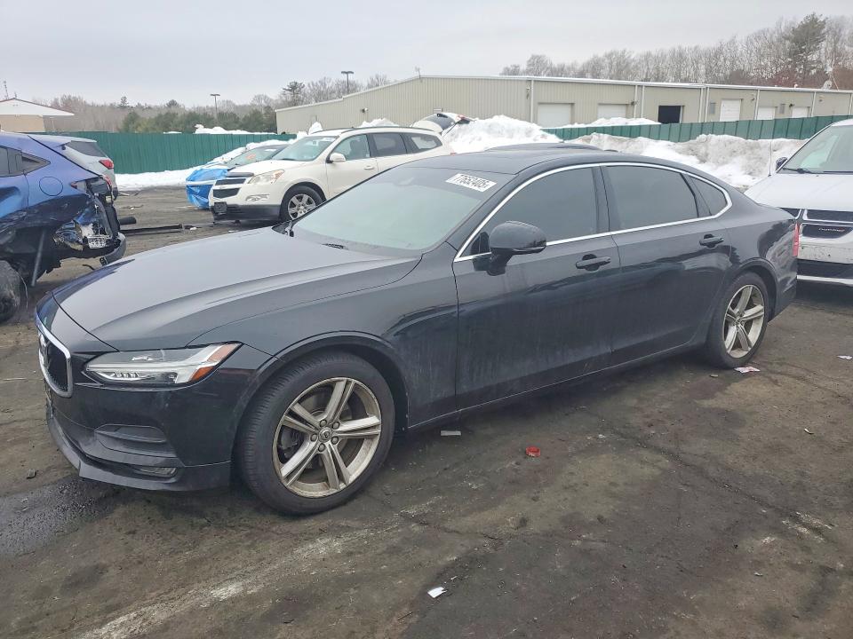 2018 VOLVO S90 T5 MOMENTUM - 1