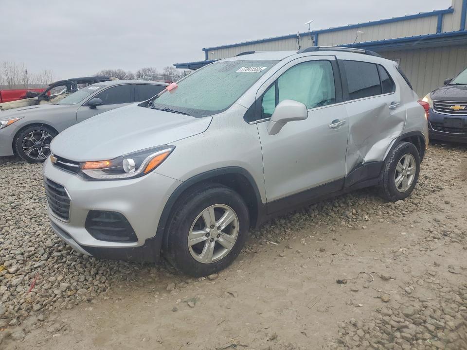 2017 CHEVROLET TRAX 1LT - 1