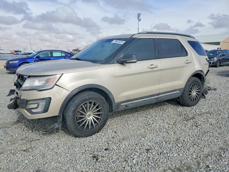 2017 FORD EXPLORER XLT - 1