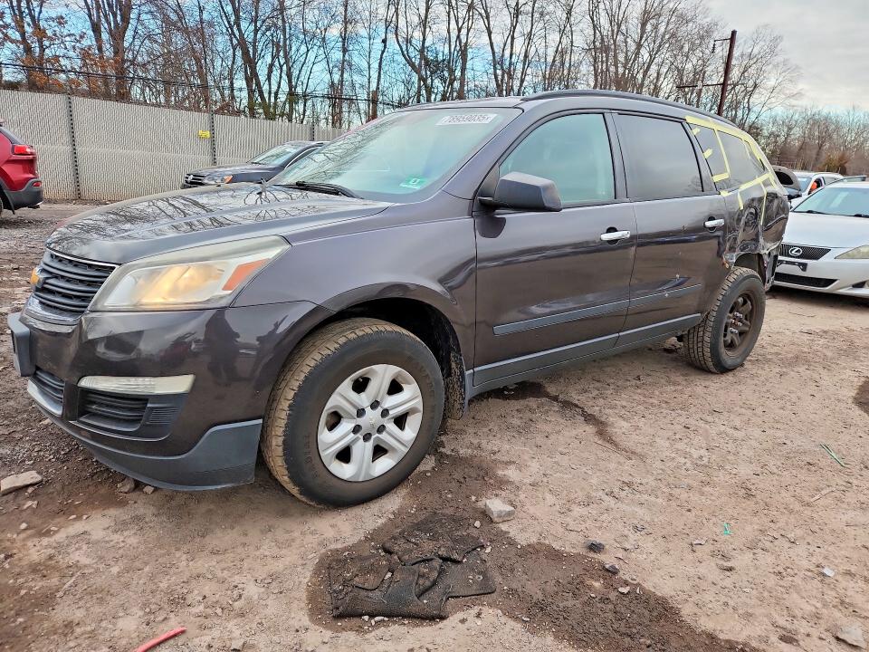 2017 CHEVROLET TRAVERSE LS - 1