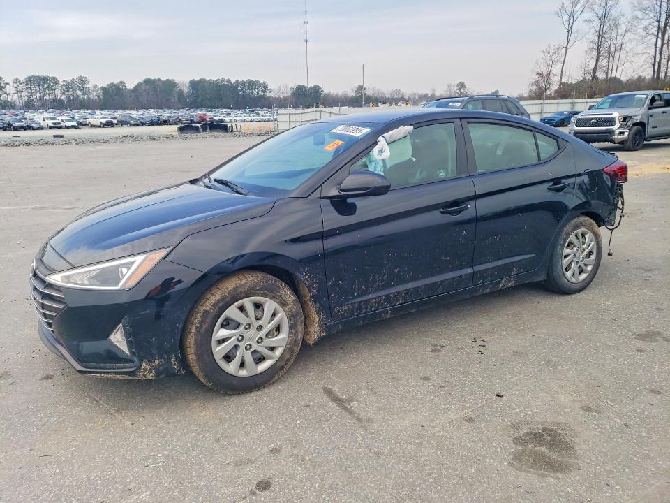 2020 HYUNDAI ELANTRA SE - 1