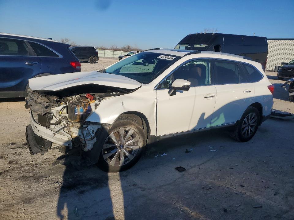2017 SUBARU OUTBACK TOURING - 1