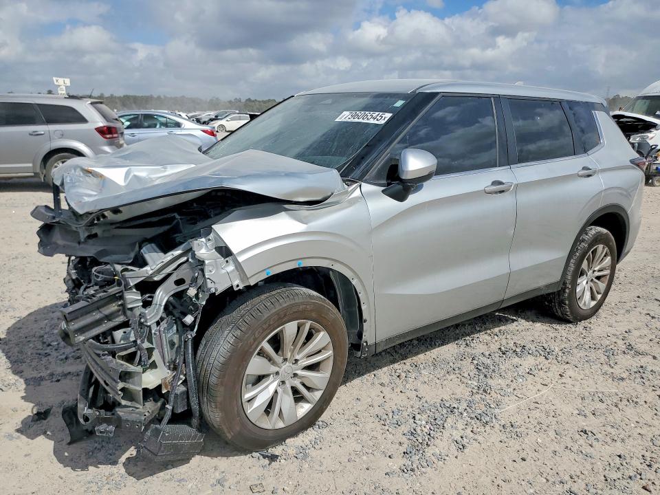 2025 MITSUBISHI OUTLANDER ES - 1