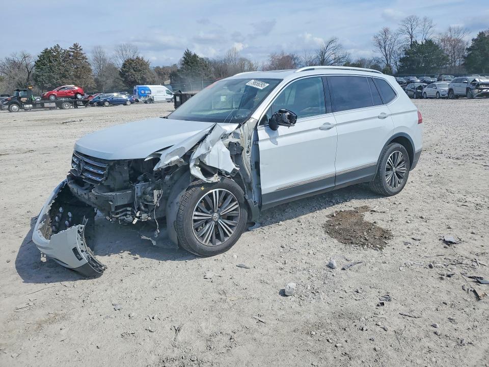 2018 VOLKSWAGEN TIGUAN SE - 1